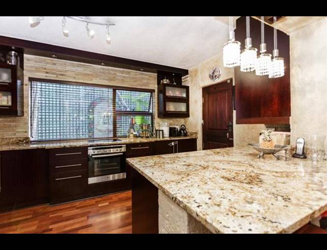 4 BEDROOM HOUSE FOR SALE IN RIVER CLUB